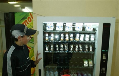 DN - Ainda há escolas a vender alimentos pouco saudáveis